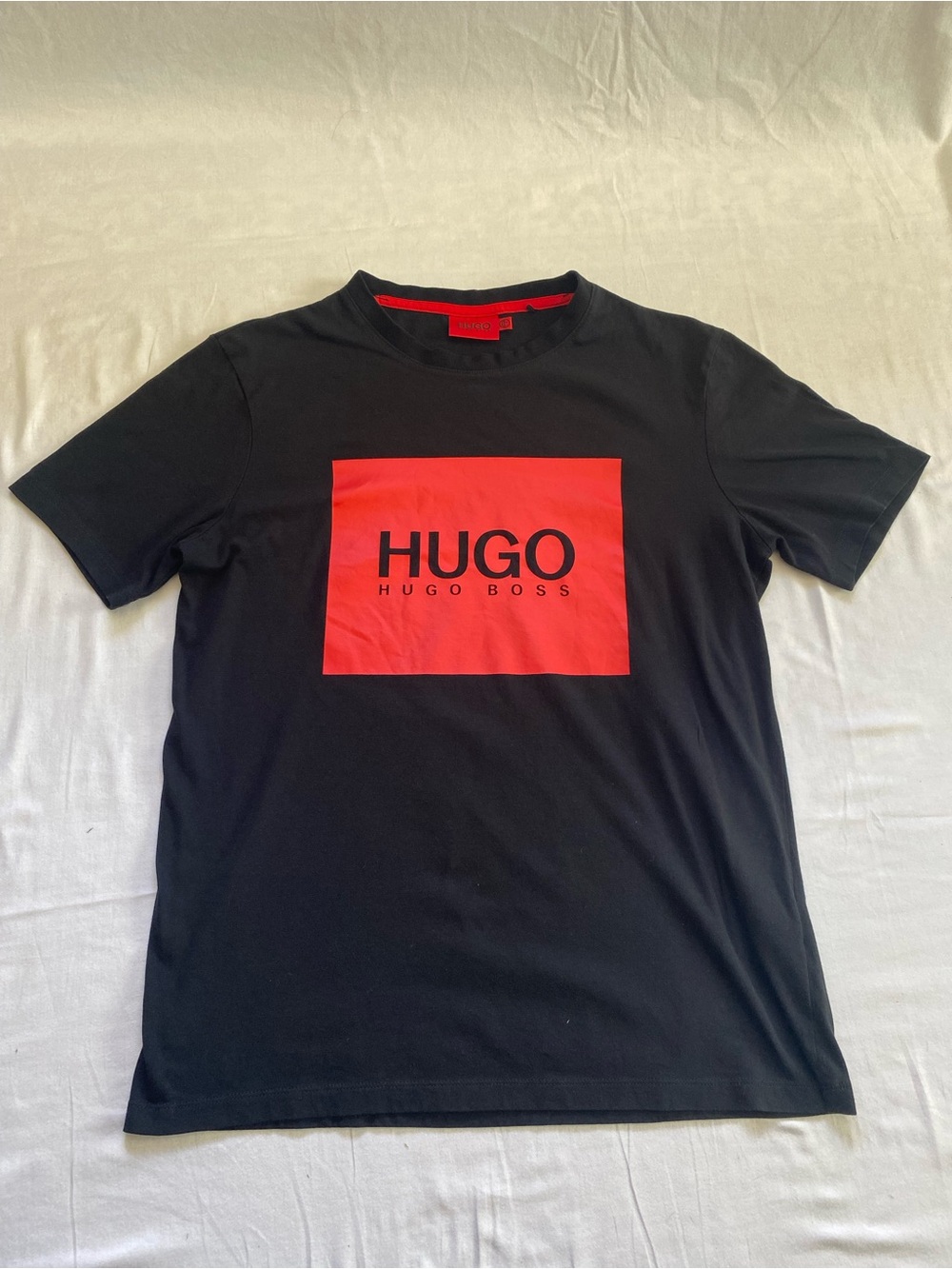 Hugo Boss Men’s Black T-Shirt - Size S